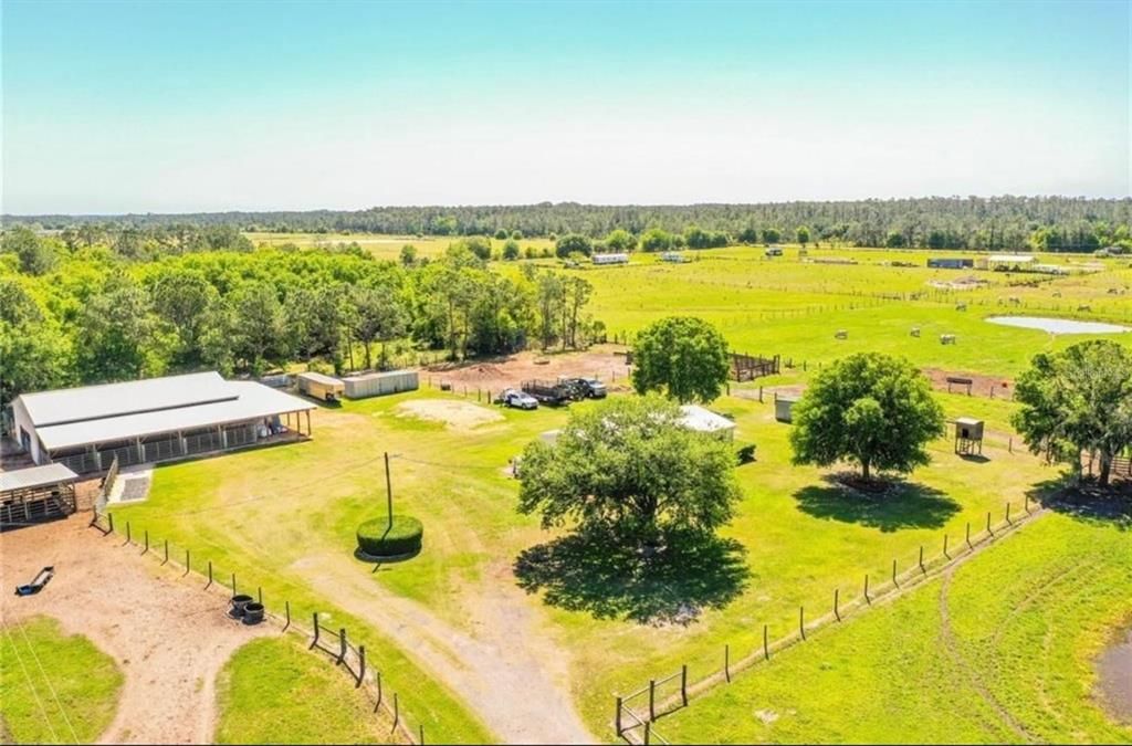 For Sale: $575,000 (3 beds, 2 baths, 1488 Square Feet)