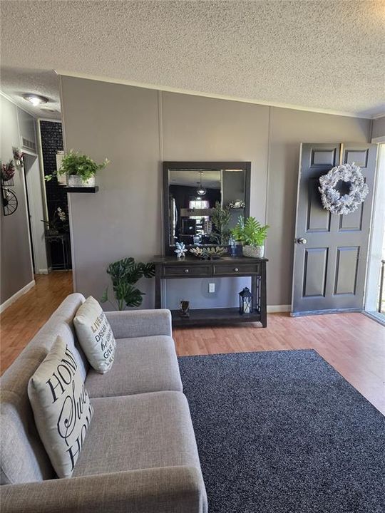 For Sale: $575,000 (3 beds, 2 baths, 1488 Square Feet)