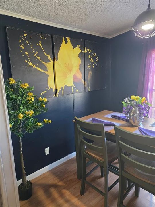 For Sale: $575,000 (3 beds, 2 baths, 1488 Square Feet)