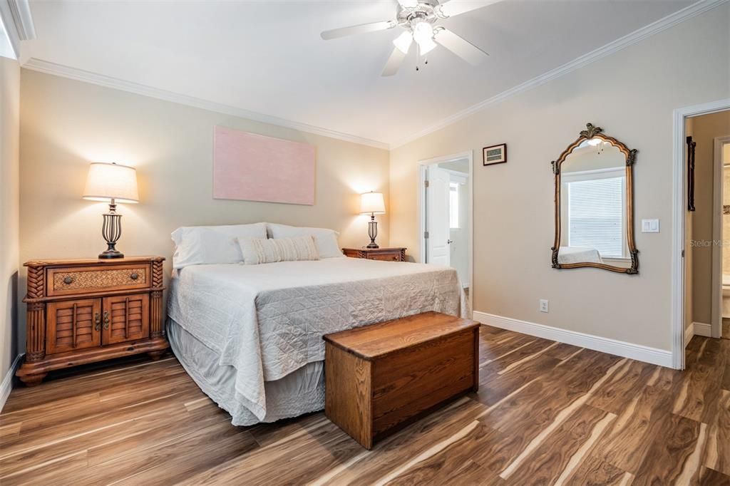 En Venta: $424,900 (3 camas, 2 baños, 1364 Pies cuadrados)