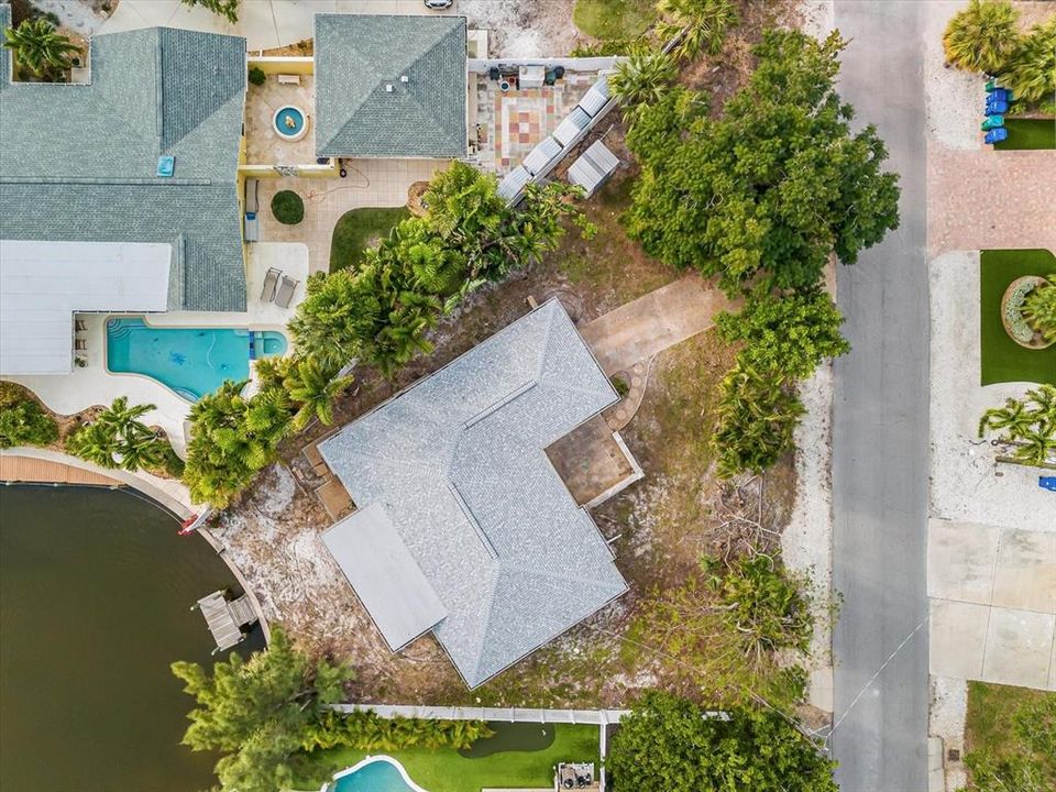 待售: $1,050,000 (2 贝兹, 2 浴室, 1675 平方英尺)