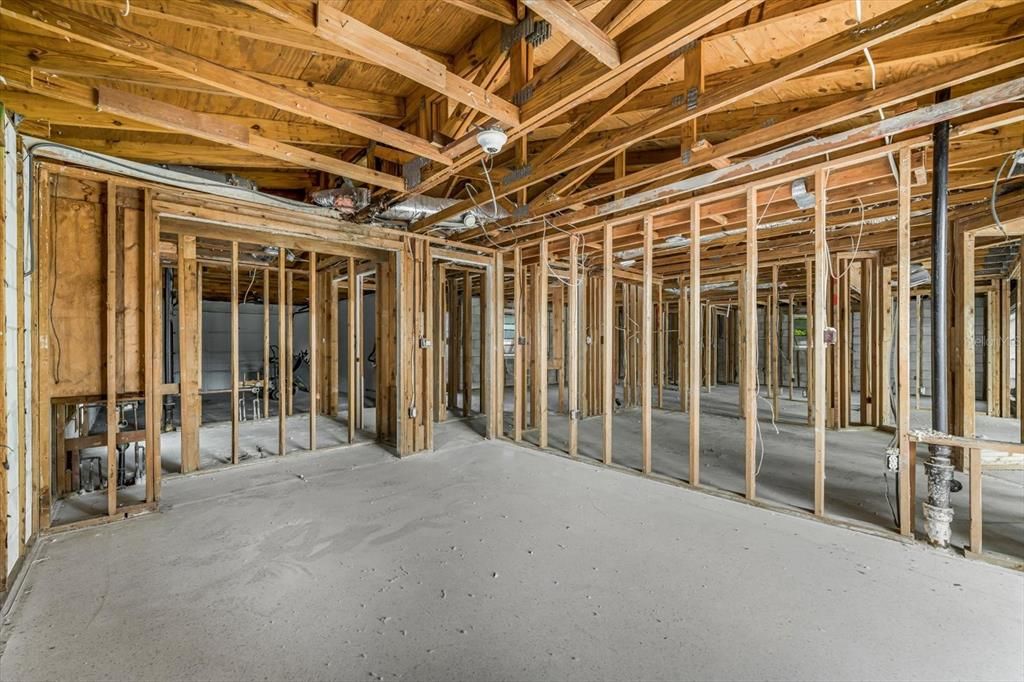 待售: $1,050,000 (2 贝兹, 2 浴室, 1675 平方英尺)