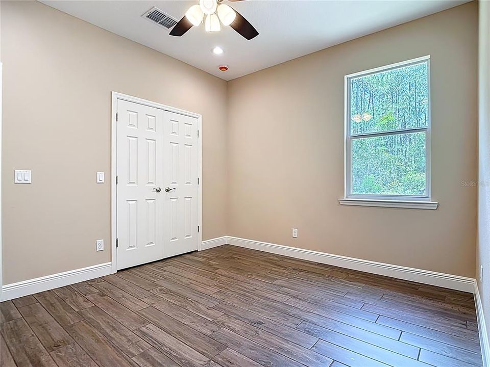 For Sale: $700,000 (4 beds, 3 baths, 2927 Square Feet)