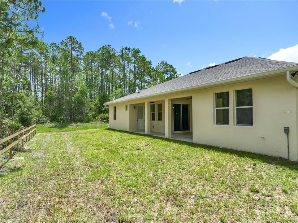 For Sale: $700,000 (4 beds, 3 baths, 2927 Square Feet)