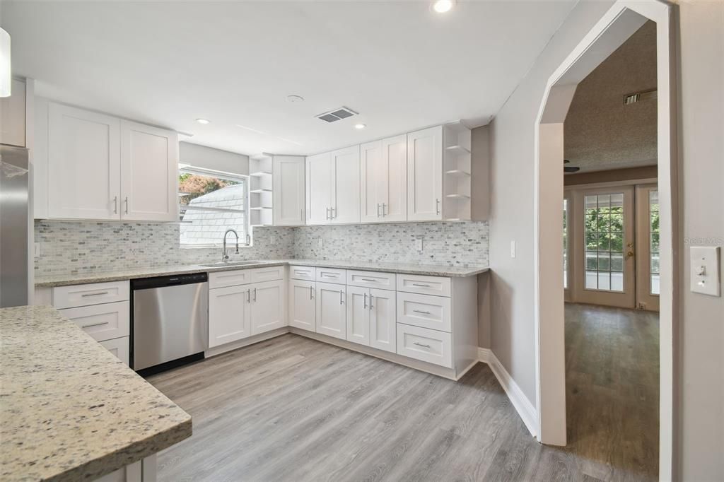 For Rent: $2,750 (4 beds, 2 baths, 2099 Square Feet)