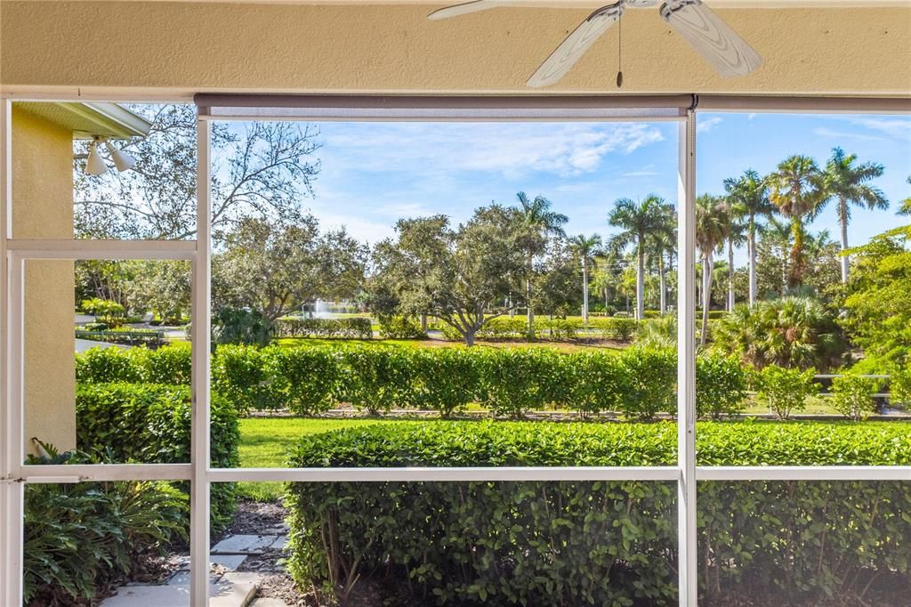 For Sale: $500,000 (2 beds, 2 baths, 2021 Square Feet)