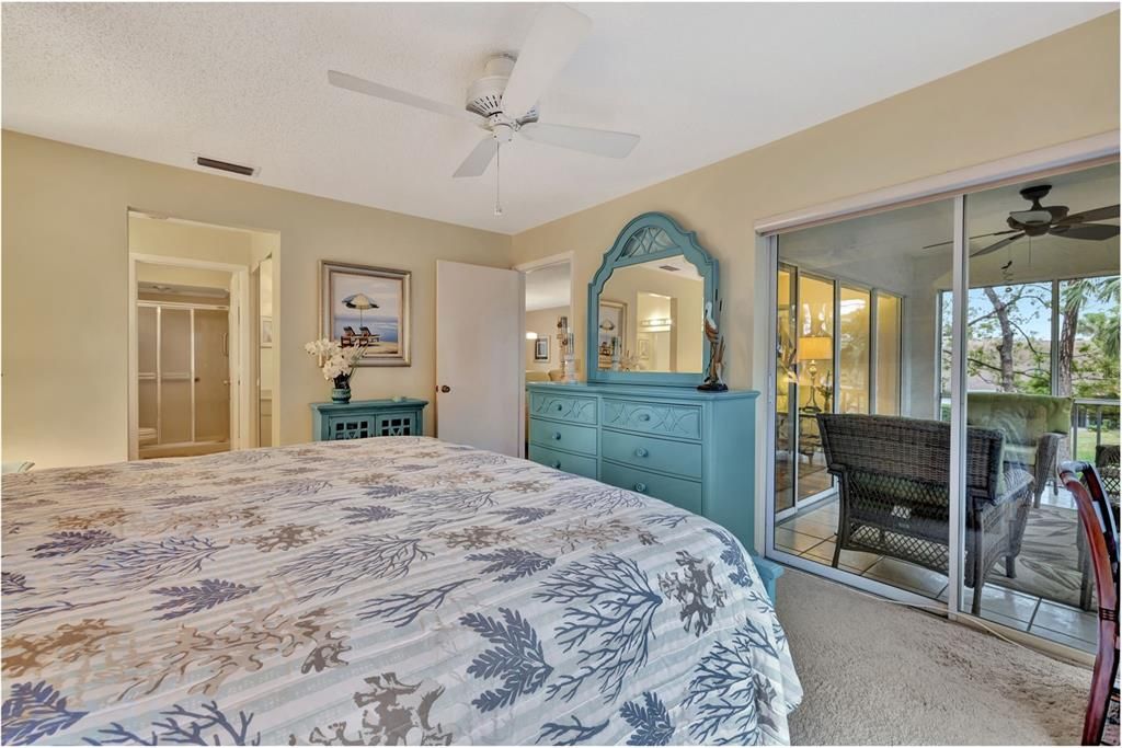 待售: $279,000 (2 贝兹, 2 浴室, 1127 平方英尺)