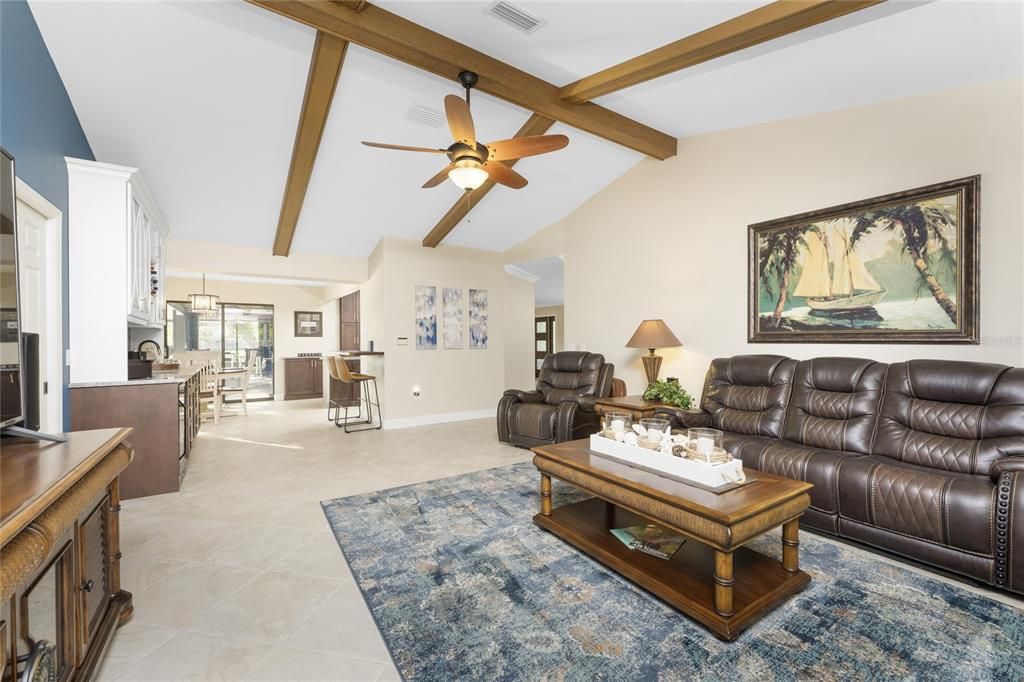 For Sale: $799,000 (3 beds, 2 baths, 2528 Square Feet)