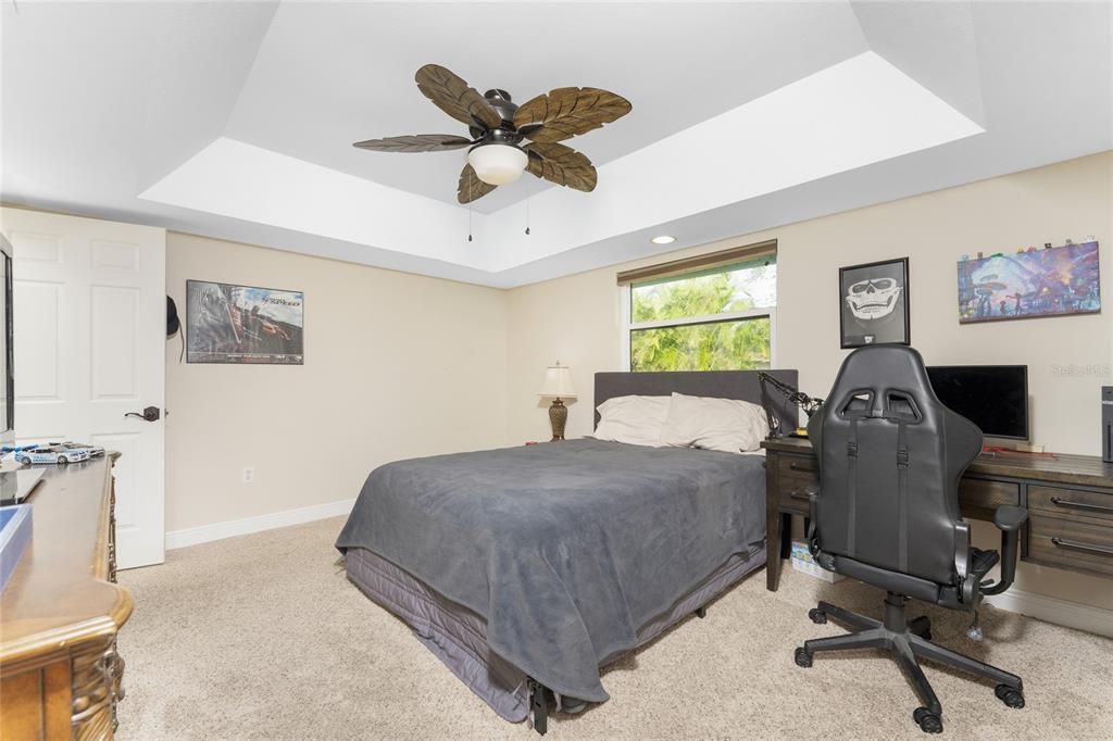 For Sale: $799,000 (3 beds, 2 baths, 2528 Square Feet)