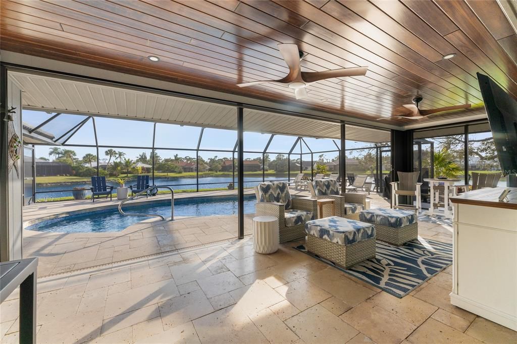 For Sale: $799,000 (3 beds, 2 baths, 2528 Square Feet)