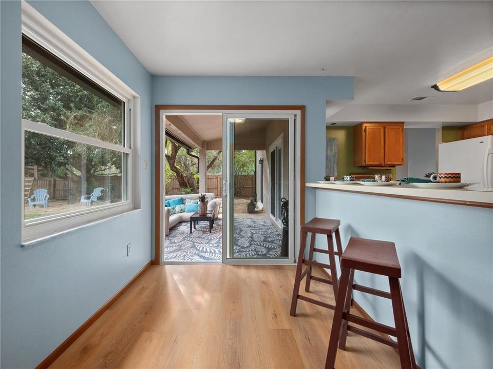 待售: $422,000 (4 贝兹, 2 浴室, 1963 平方英尺)