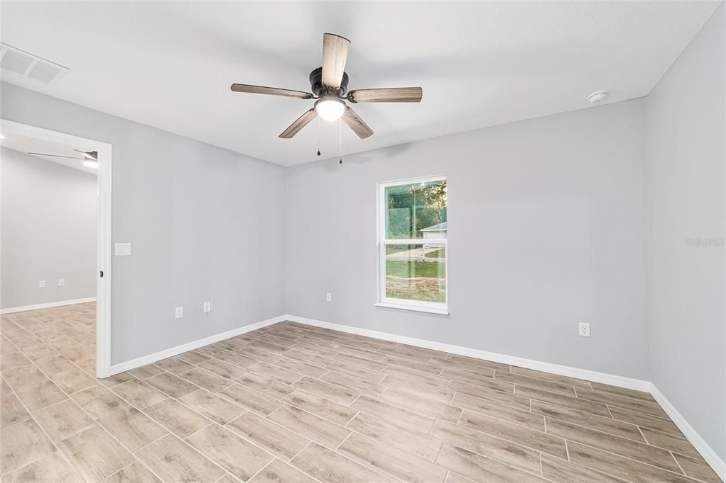 For Rent: $2,300 (3 beds, 2 baths, 1512 Square Feet)