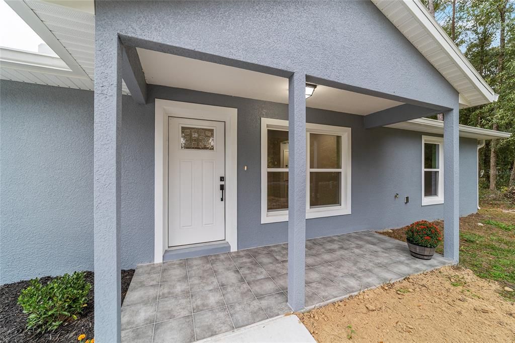 For Rent: $2,300 (3 beds, 2 baths, 1512 Square Feet)