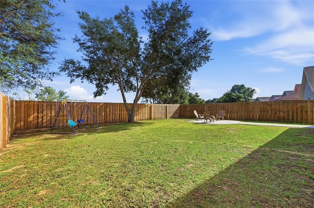 For Sale: $335,000 (3 beds, 2 baths, 1614 Square Feet)