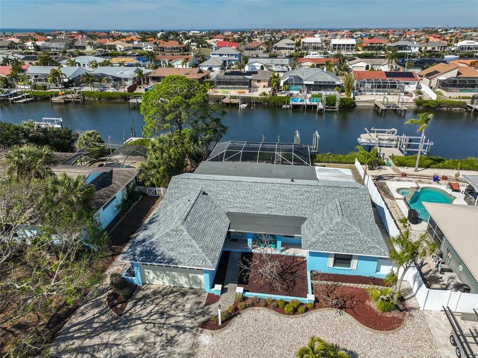 For Rent: $4,300 (4 beds, 2 baths, 1700 Square Feet)