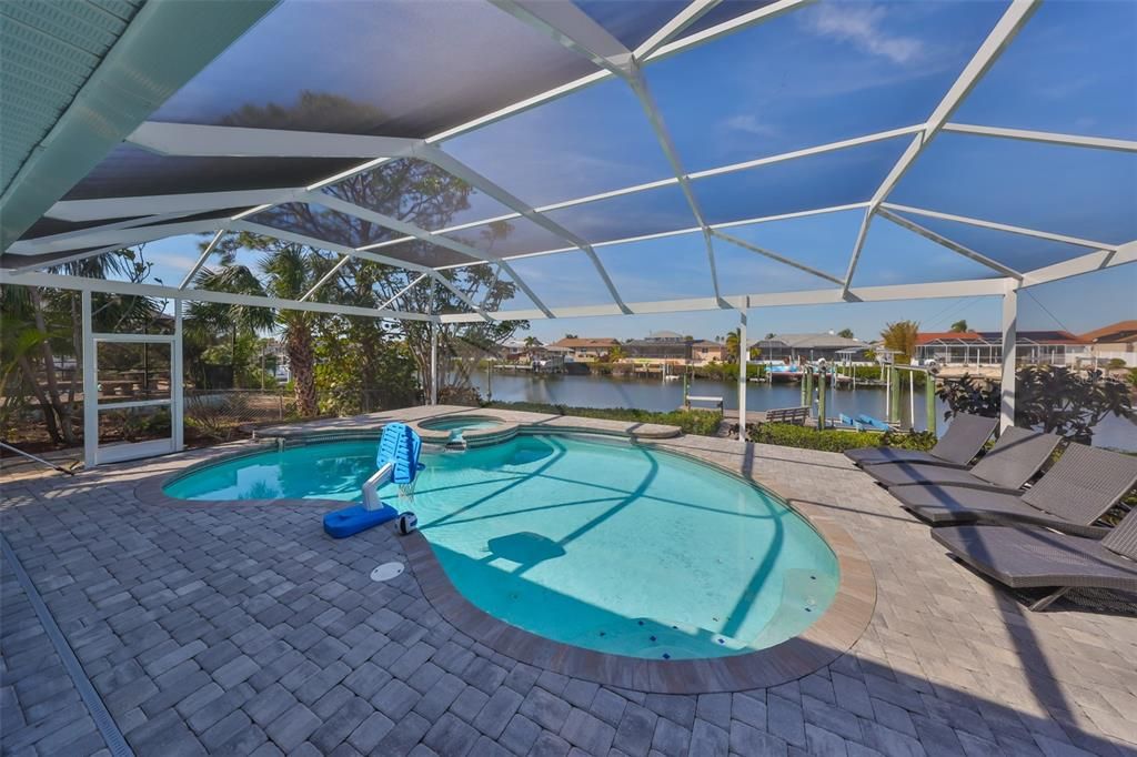 For Rent: $4,300 (4 beds, 2 baths, 1700 Square Feet)