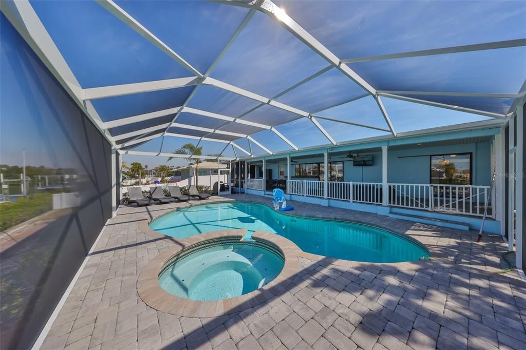 For Rent: $4,300 (4 beds, 2 baths, 1700 Square Feet)