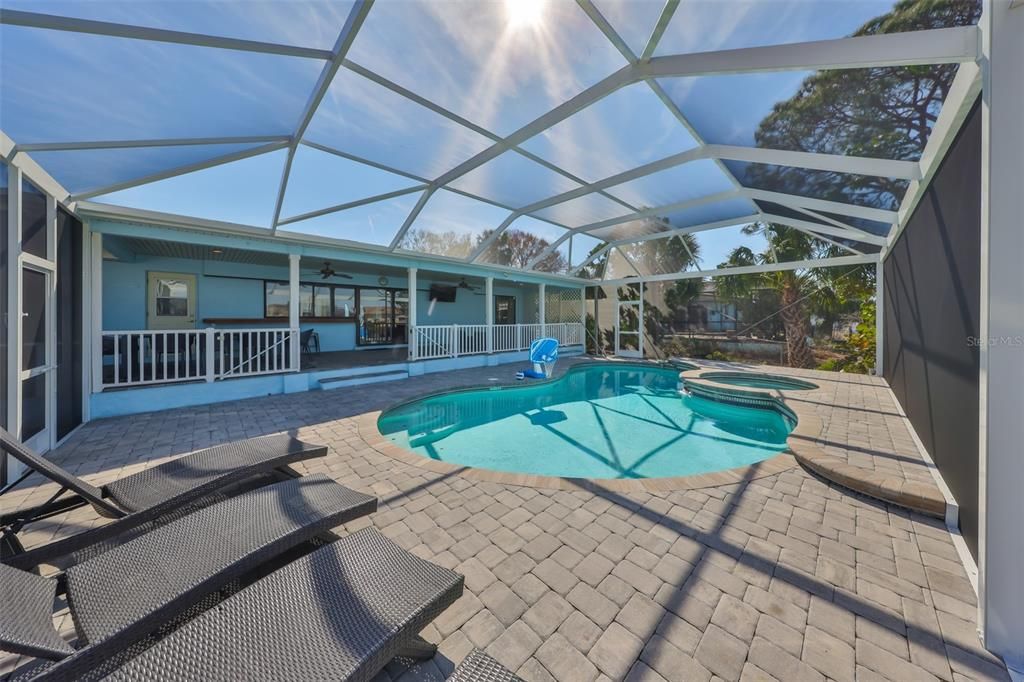 For Rent: $4,300 (4 beds, 2 baths, 1700 Square Feet)