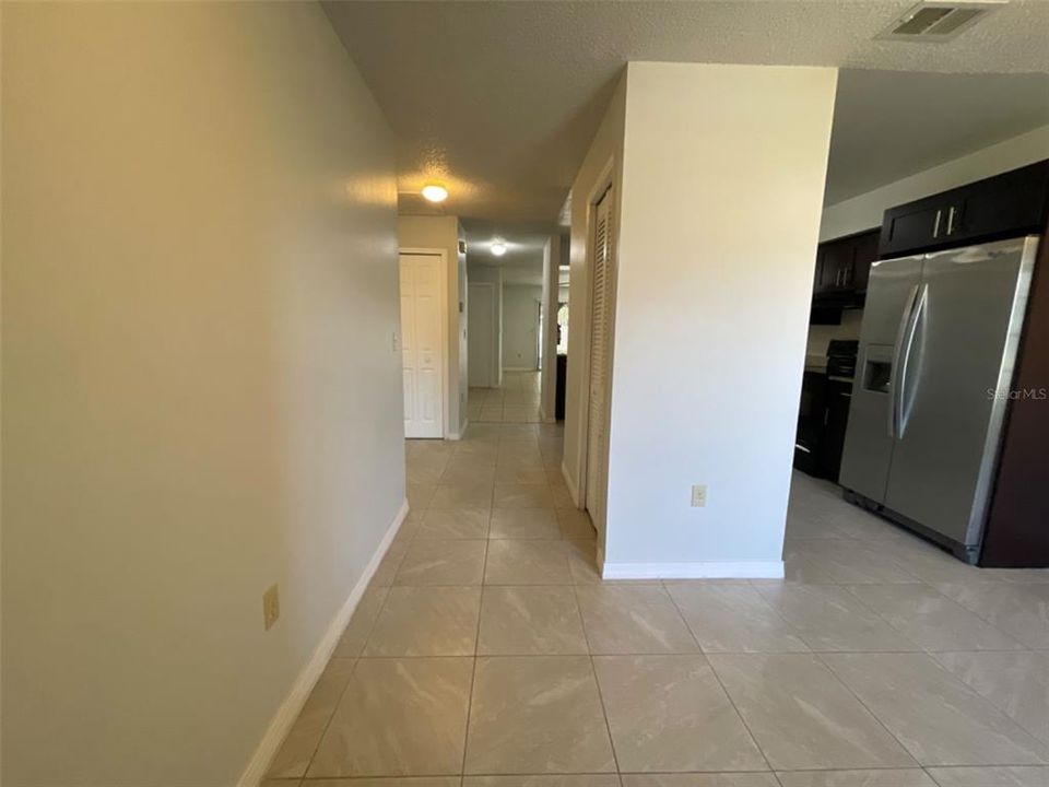 出租: $1,500 (2 贝兹, 2 浴室, 1051 平方英尺)