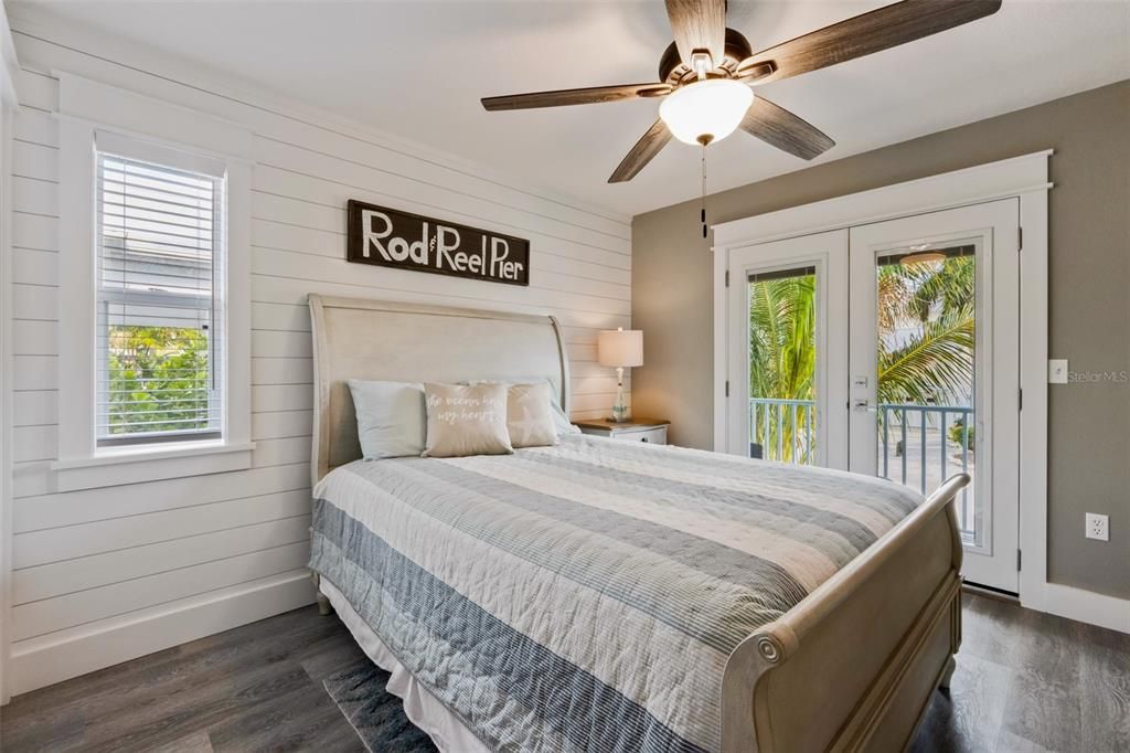 For Sale: $2,995,000 (4 beds, 3 baths, 2225 Square Feet)