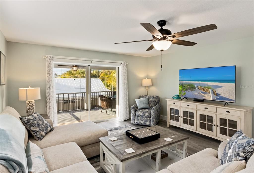 For Sale: $2,995,000 (4 beds, 3 baths, 2225 Square Feet)