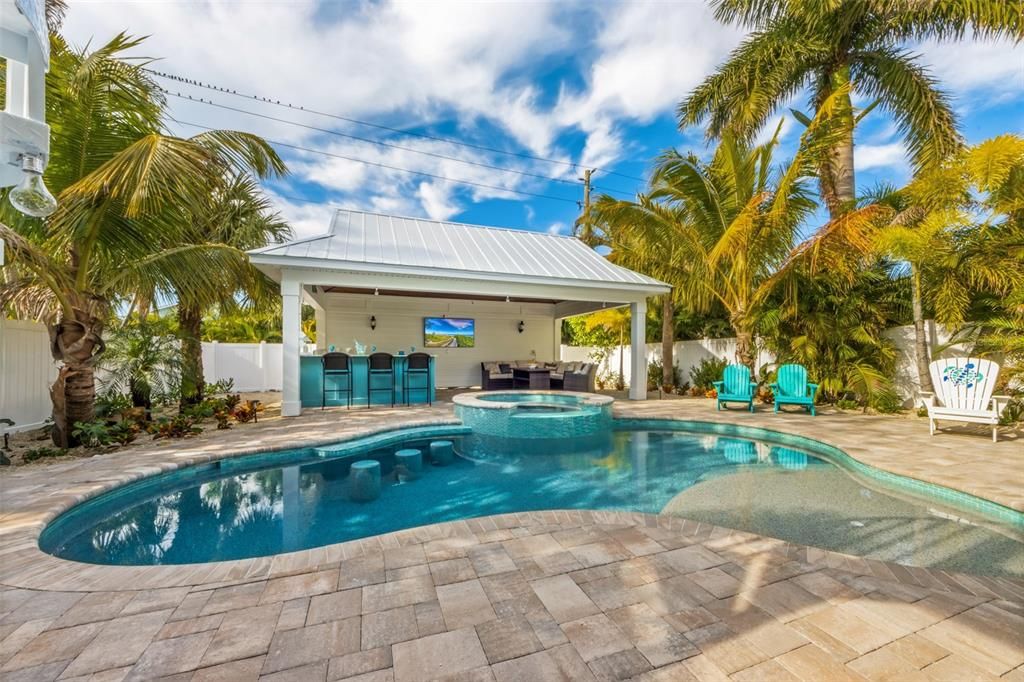 For Sale: $2,995,000 (4 beds, 3 baths, 2225 Square Feet)