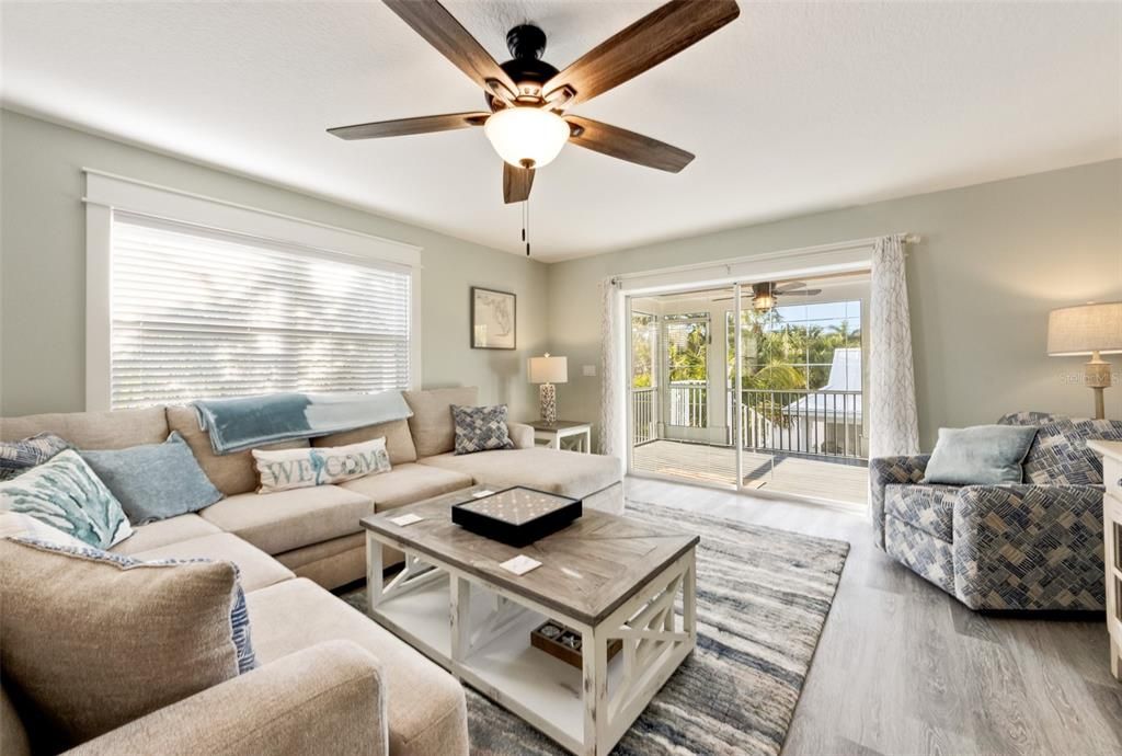 For Sale: $2,995,000 (4 beds, 3 baths, 2225 Square Feet)