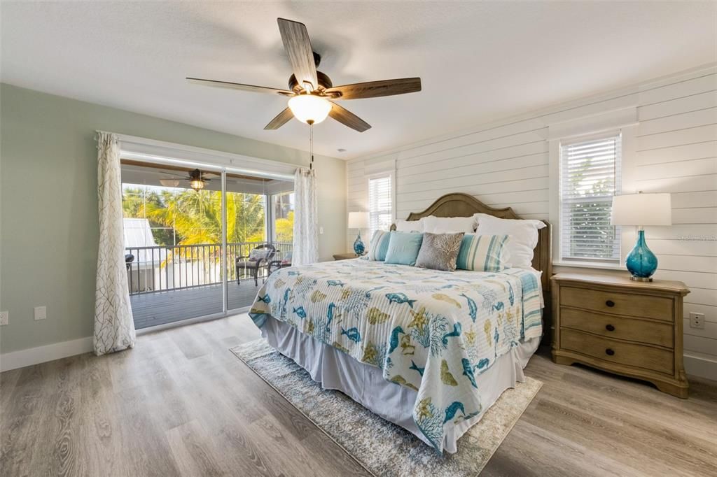 For Sale: $2,995,000 (4 beds, 3 baths, 2225 Square Feet)