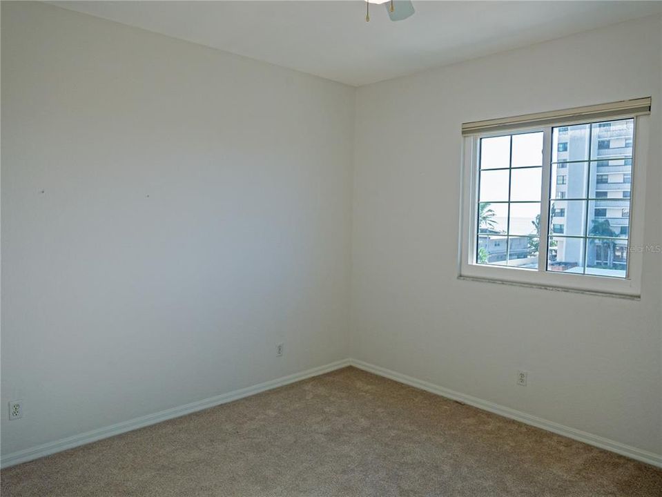 待售: $697,000 (4 贝兹, 3 浴室, 2055 平方英尺)