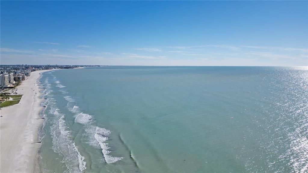 待售: $697,000 (4 贝兹, 3 浴室, 2055 平方英尺)