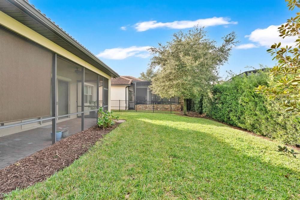 For Sale: $739,000 (3 beds, 2 baths, 2092 Square Feet)