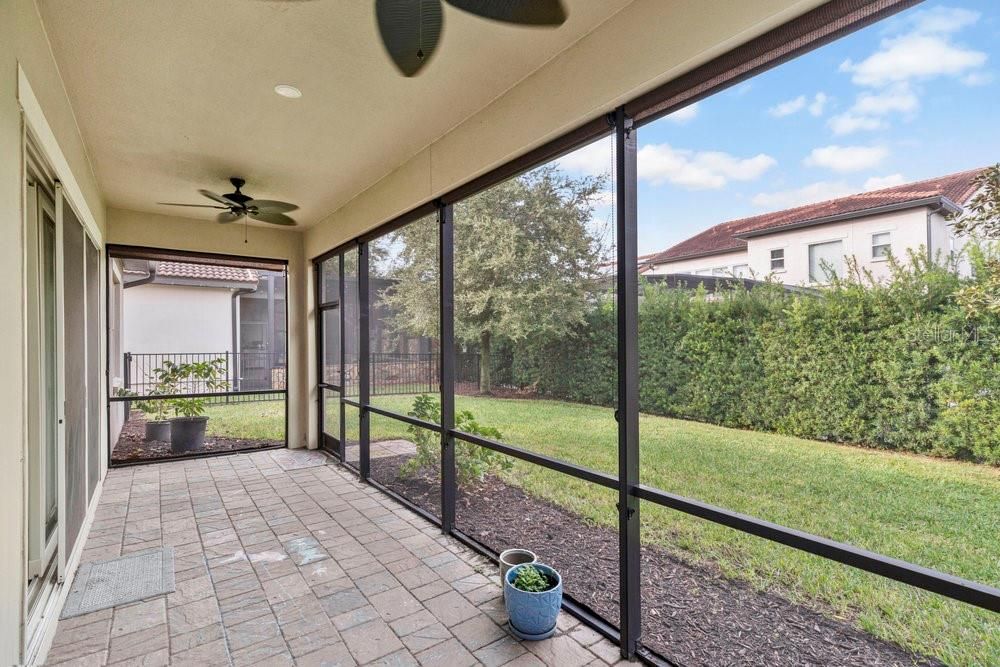 For Sale: $739,000 (3 beds, 2 baths, 2092 Square Feet)