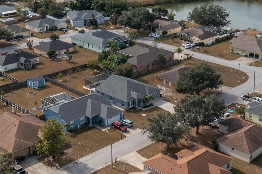 На продажу: $339,000 (4 спален, 2 ванн, 2038 Квадратных фут)