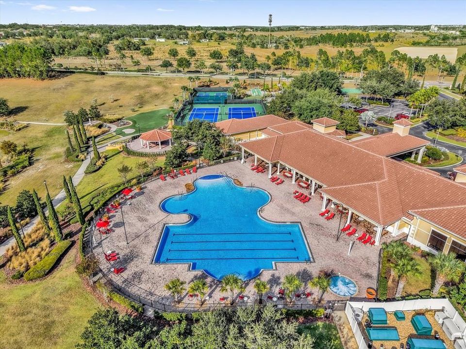 En Venta: $389,900 (3 camas, 2 baños, 1672 Pies cuadrados)