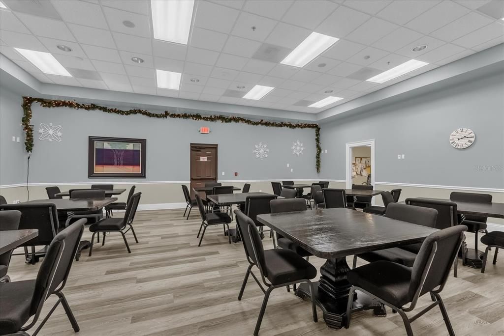 En Venta: $389,900 (3 camas, 2 baños, 1672 Pies cuadrados)