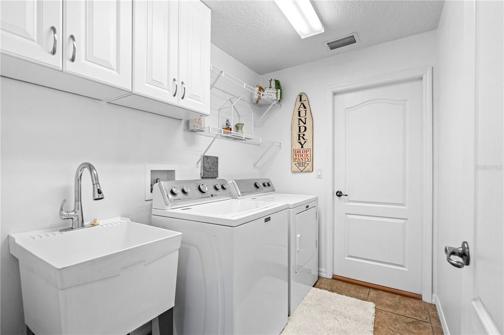 En Venta: $425,000 (3 camas, 2 baños, 1836 Pies cuadrados)