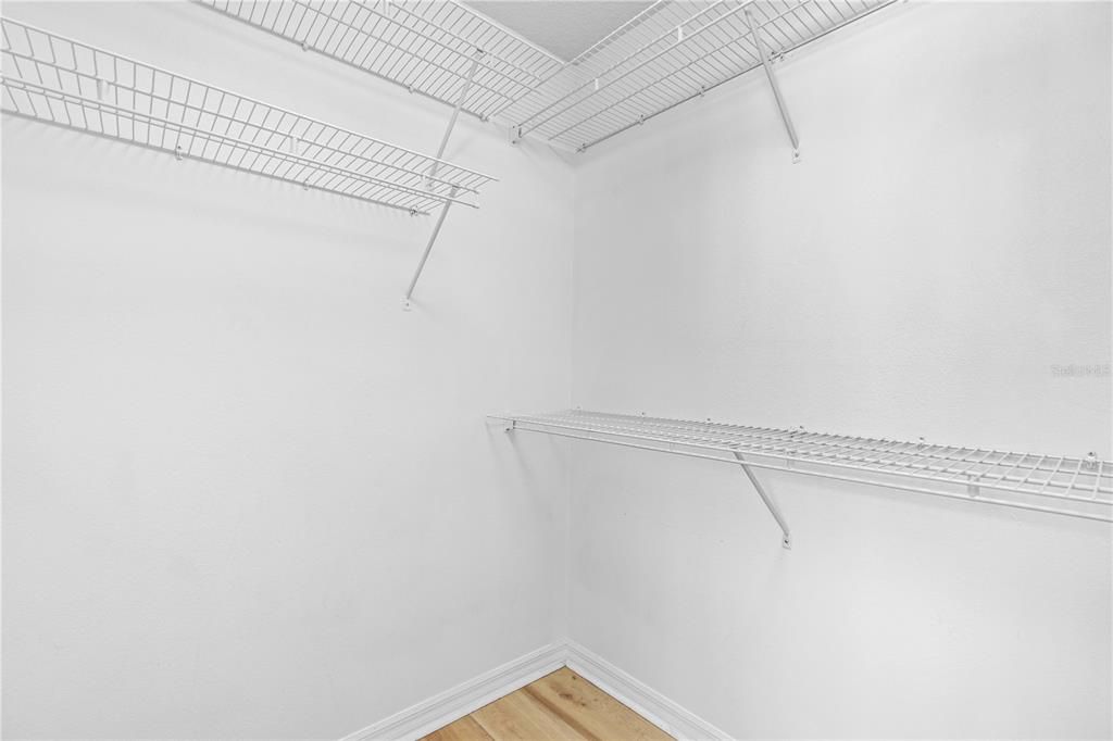 En Venta: $425,000 (3 camas, 2 baños, 1836 Pies cuadrados)