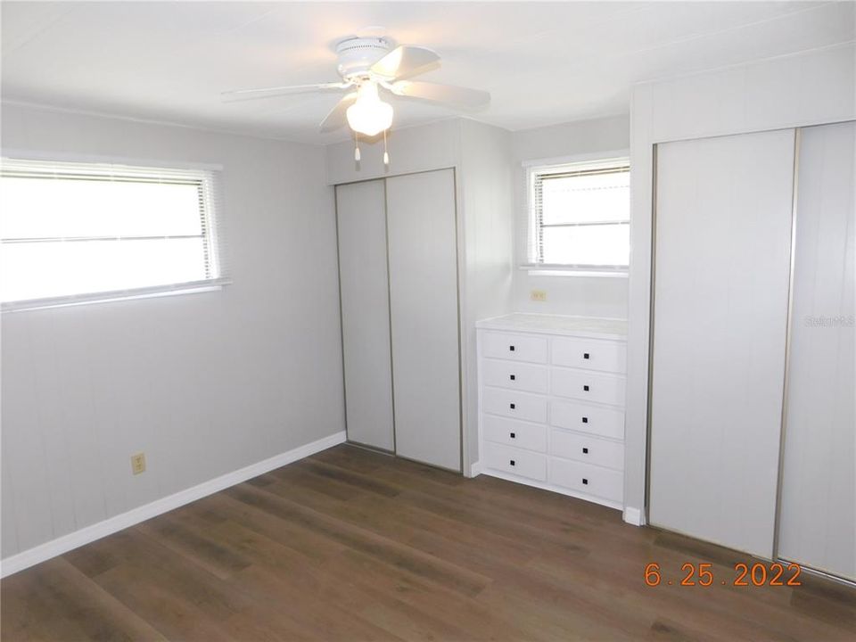 В аренду: $1,300 (2 спален, 1 ванн, 672 Квадратных фут)