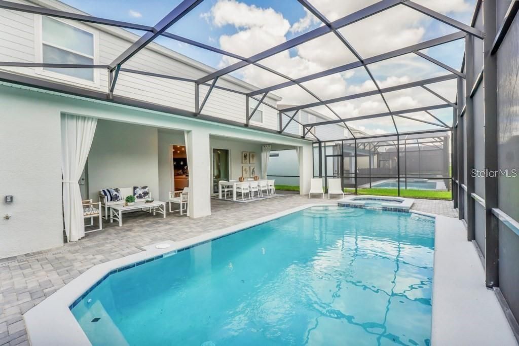 En Venta: $890,000 (10 camas, 8 baños, 4399 Pies cuadrados)