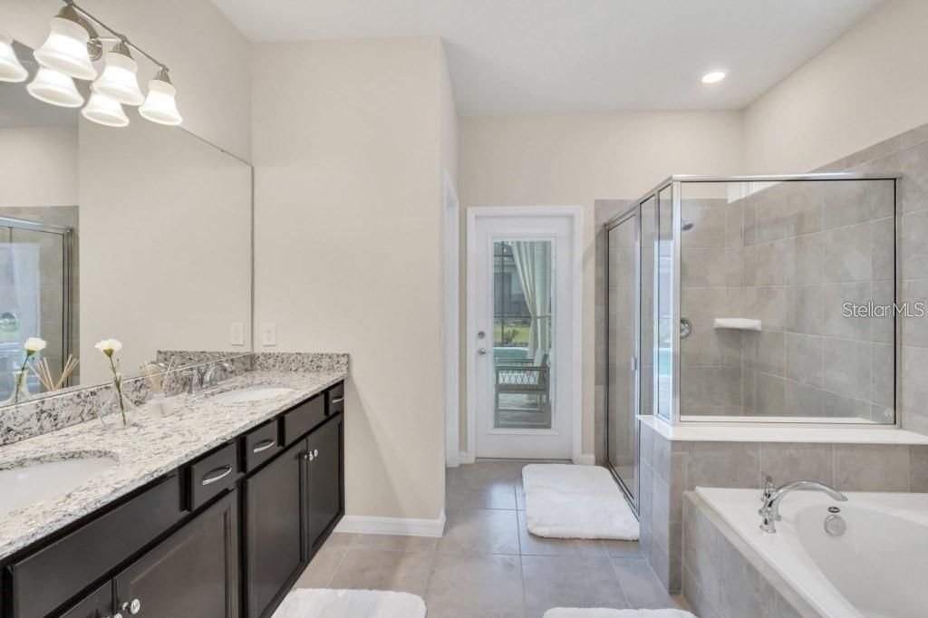 En Venta: $890,000 (10 camas, 8 baños, 4399 Pies cuadrados)