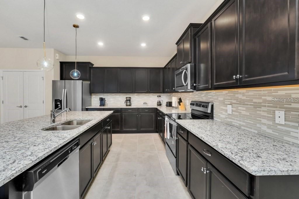 En Venta: $890,000 (10 camas, 8 baños, 4399 Pies cuadrados)