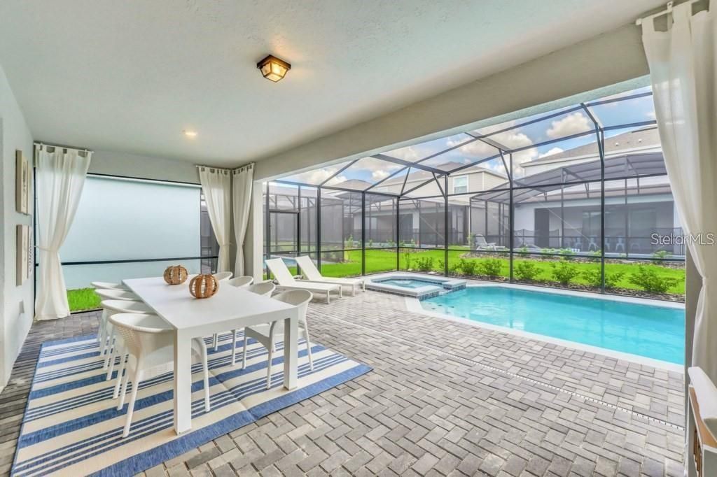 En Venta: $890,000 (10 camas, 8 baños, 4399 Pies cuadrados)