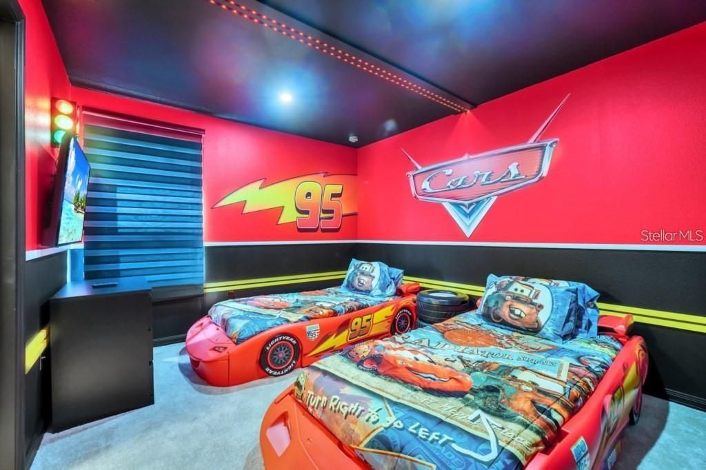 En Venta: $890,000 (10 camas, 8 baños, 4399 Pies cuadrados)