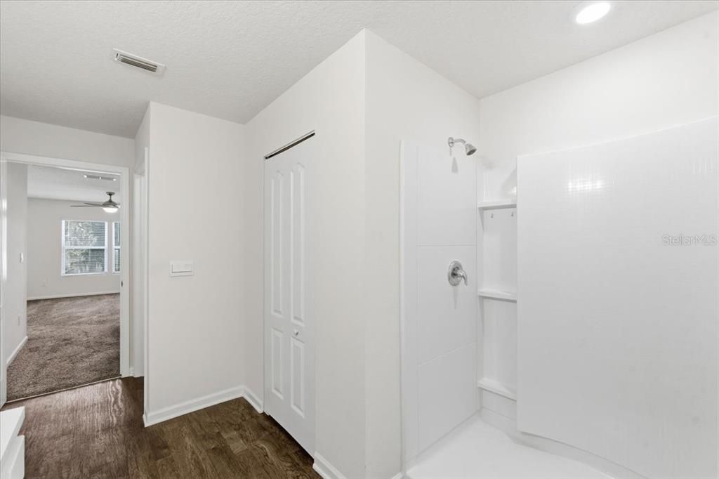 待售: $274,900 (3 贝兹, 2 浴室, 1714 平方英尺)