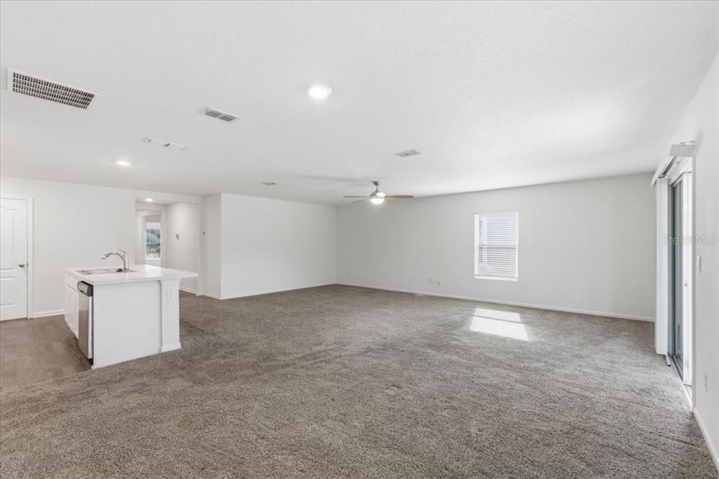 待售: $274,900 (3 贝兹, 2 浴室, 1714 平方英尺)