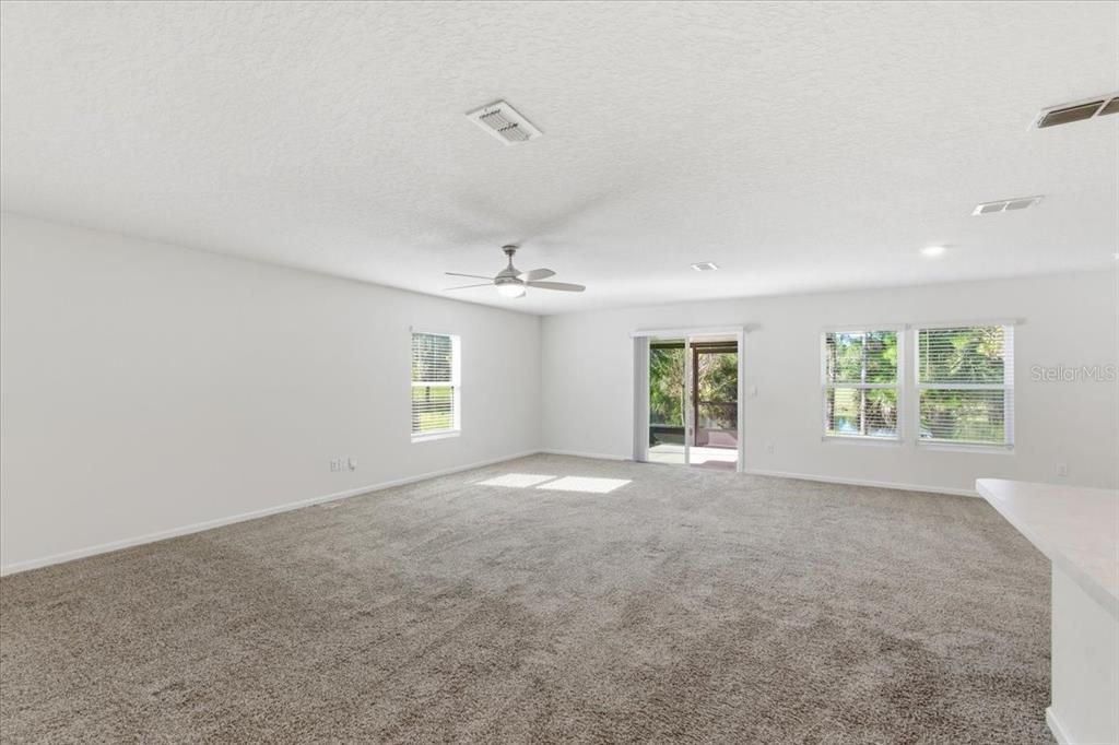 待售: $274,900 (3 贝兹, 2 浴室, 1714 平方英尺)