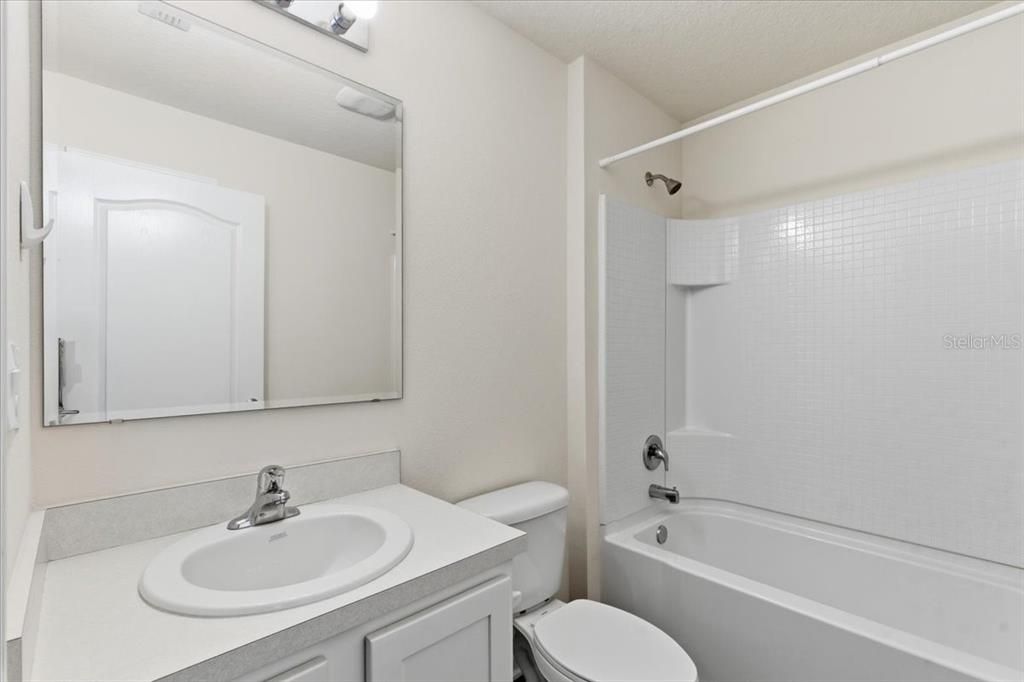 待售: $274,900 (3 贝兹, 2 浴室, 1714 平方英尺)