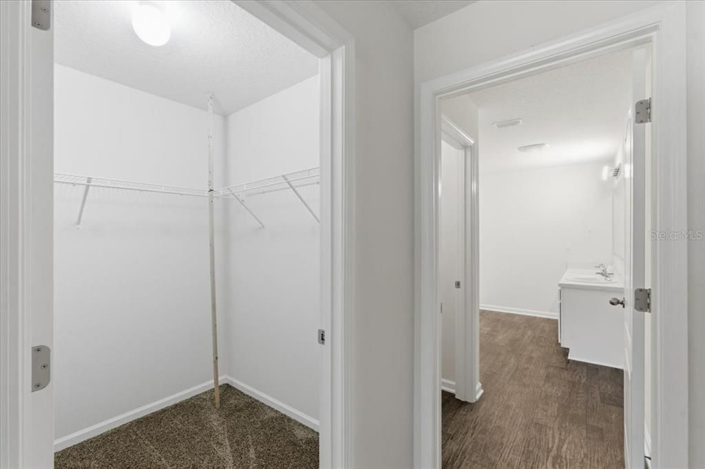 待售: $274,900 (3 贝兹, 2 浴室, 1714 平方英尺)