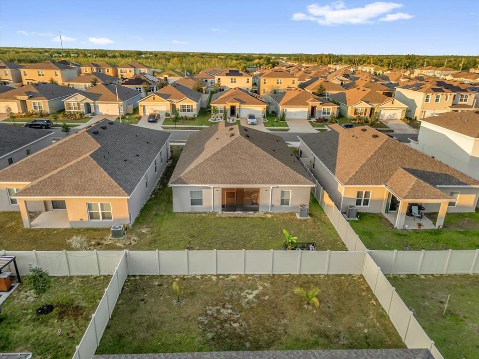 For Sale: $335,000 (4 beds, 2 baths, 1820 Square Feet)