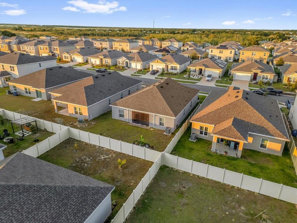 For Sale: $335,000 (4 beds, 2 baths, 1820 Square Feet)